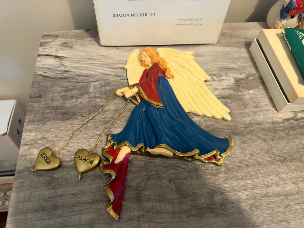 Vintage 1998 House of Lloyd Seek Peace Angel Door Frame Shelf Sitter Box 210121